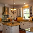 Kitchen / Traditional / Paint / Island