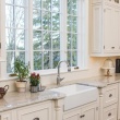 Kitchen / Traditional / Beaded Inset / Paint / Farmhouse Sink