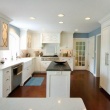 Kitchen / Traditional / Paint / Hood